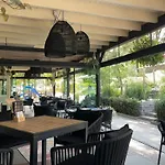 Veluwe Villa Met Wellness En Binnenzwembad Πάρκο διακοπών