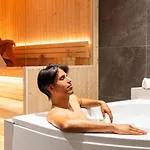 Πάρκο διακοπών Veluwe Villa Met Wellness En Binnenzwembad Wekerom