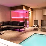 Veluwe Villa Met Wellness En Binnenzwembad Πάρκο διακοπών Wekerom