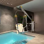 Veluwe Villa Met Wellness En Binnenzwembad * Wekerom