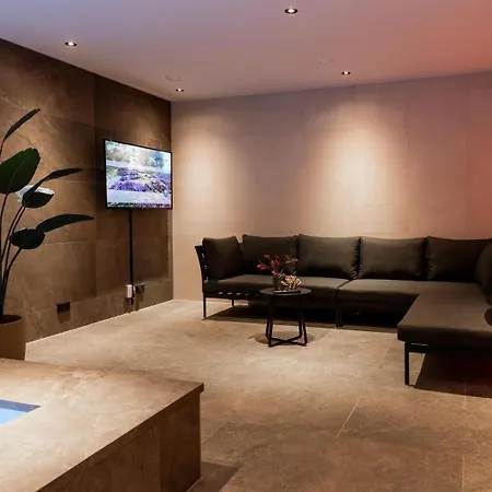 Veluwe Met Binnenzwembad & Wellness - 12 Personen - Valley