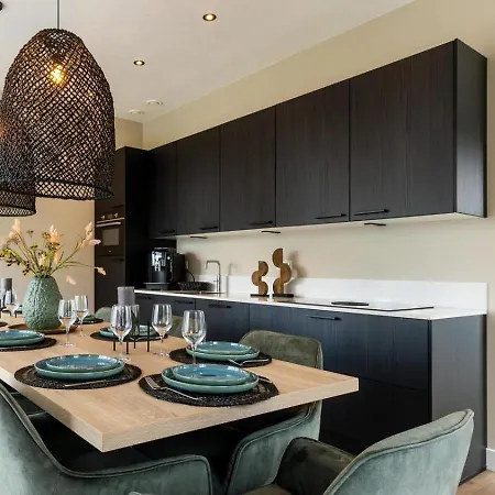 Veluwe Met Binnenzwembad & Wellness - 12 Personen - Valley וילה *