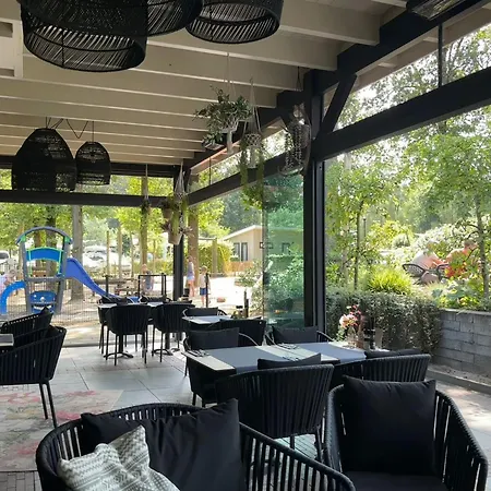 Veluwe Met Binnenzwembad & Wellness - 12 Personen - Valley וילה *