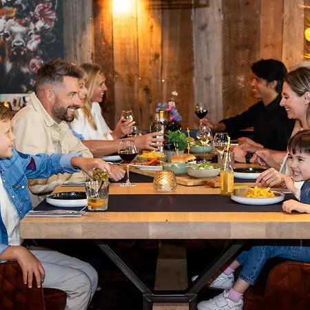 Ferienpark Veluwe Mit Innenpool&wellness | 12 Personen