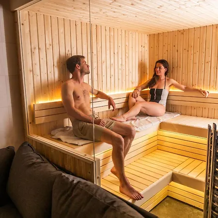 Ferienpark Veluwe Mit Innenpool&wellness | 12 Personen *