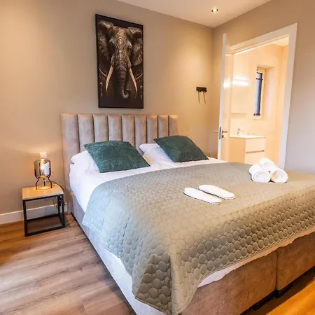 Veluwe Met Wellness En Binnenzwembad Wekerom