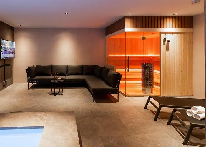 Veluwe Met Binnenzwembad & Wellness - 12 Personen - Valley Villa *