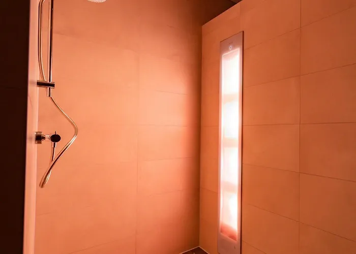 Veluwe Met Binnenzwembad & Wellness - 12 Personen - Valley Villa