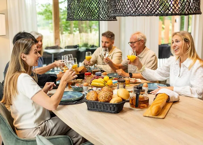 Villa Veluwe Met Binnenzwembad & Wellness - 12 Personen - Valley *