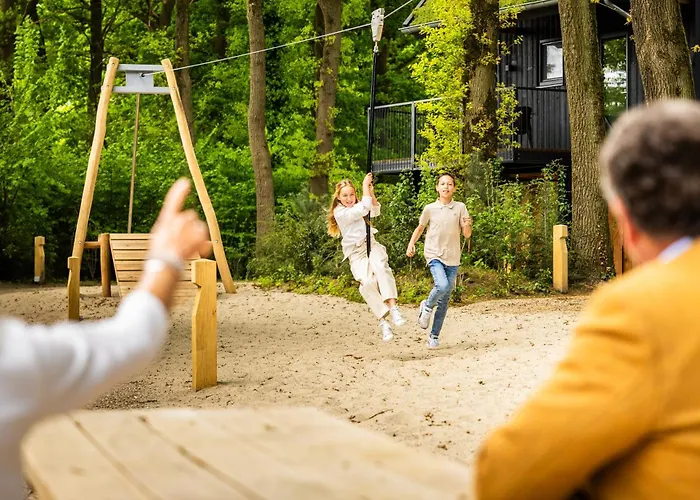 Veluwe Met Binnenzwembad & Wellness - 12 Personen - Valley *