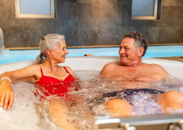 Villa Veluwe Met Binnenzwembad & Wellness - 12 Personen - Valley *